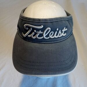 Titleist Navy Blue Golf Visor